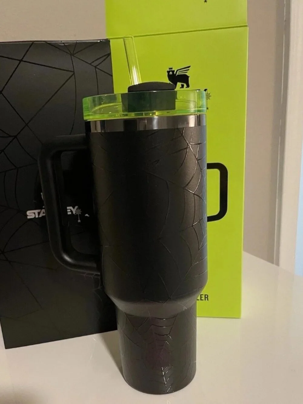 Stanley Halloween Web Glow H2.0 40oz Tumbler Limited Edition- New Fast Shipping